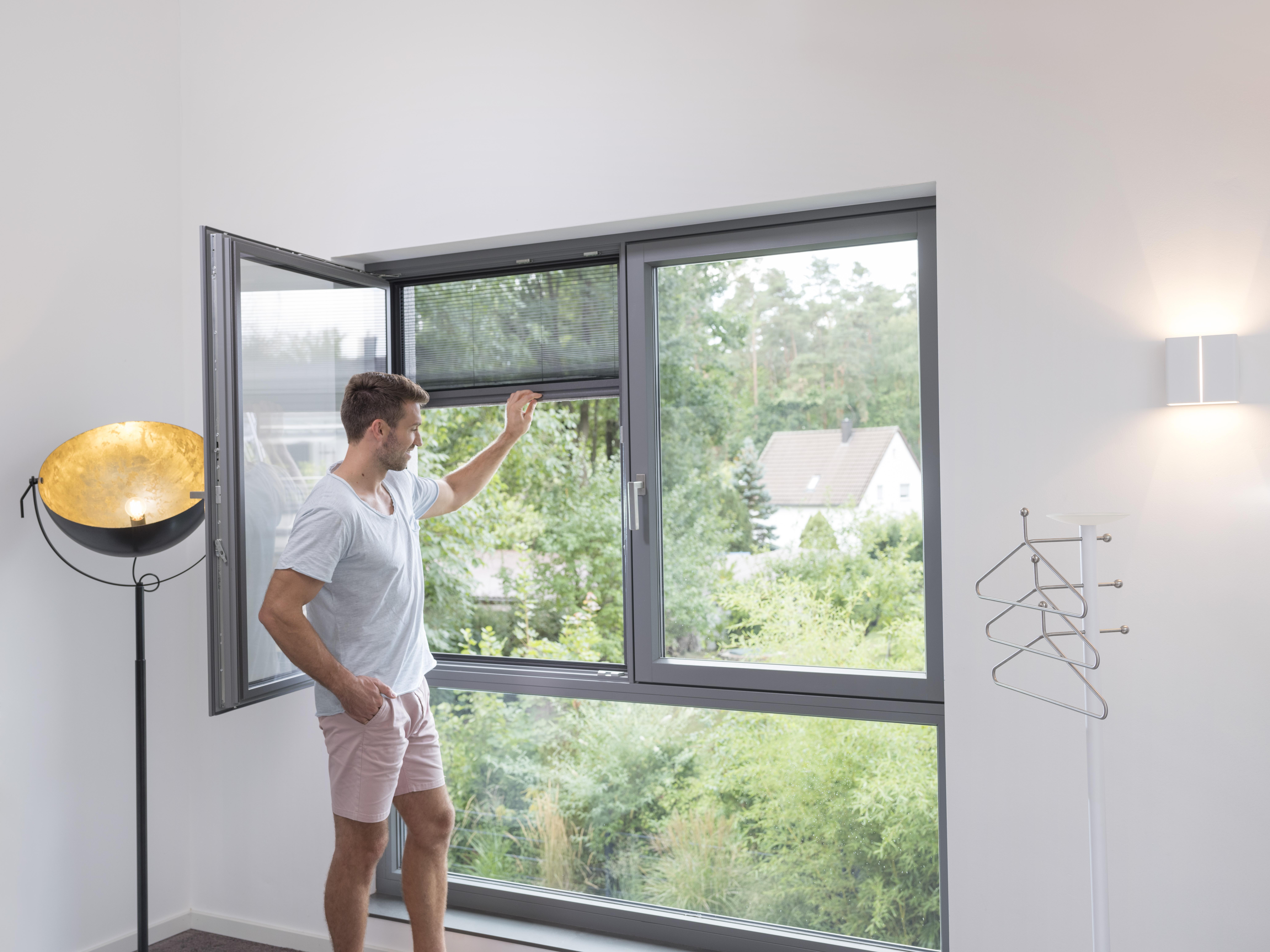 Plisseeanlagen für Fenster